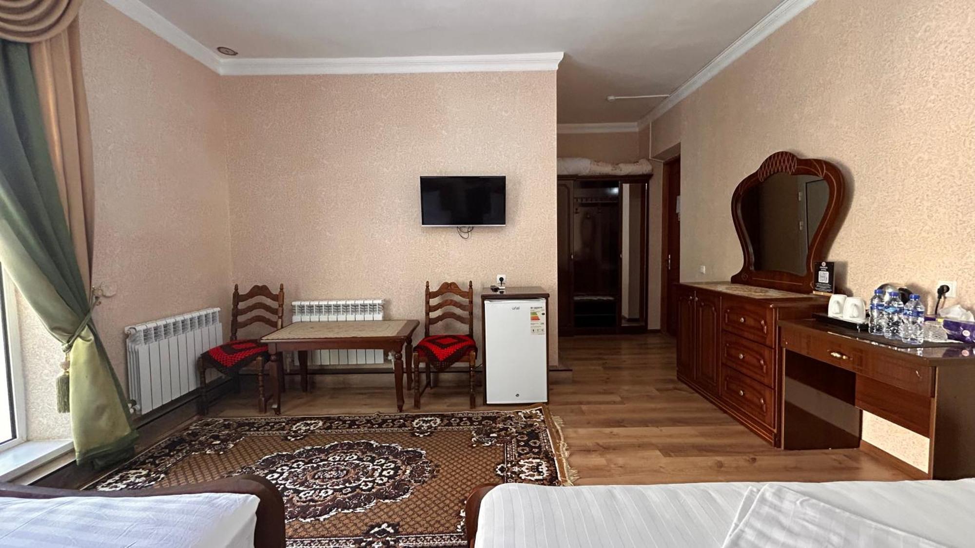 Hotel Ishonch Semerkant Dış mekan fotoğraf